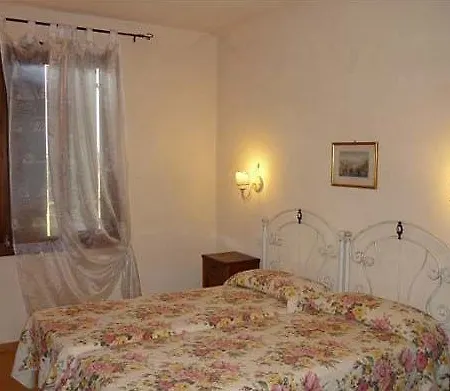 לינה וארוחת בוקר Venezia מסטרה