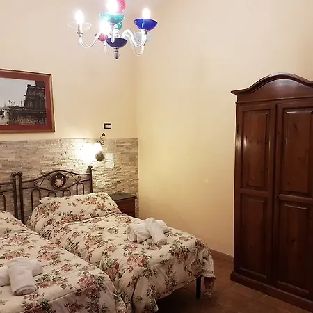 Venezia לינה וארוחת בוקר 2*